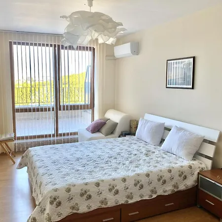 Apartment Sea Club & Grant - Flamingo Terrace - *
