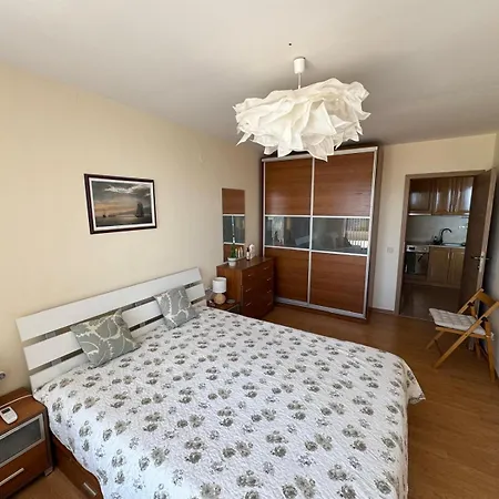 Sea Club & Grant - Flamingo Terrace - Święty Włas